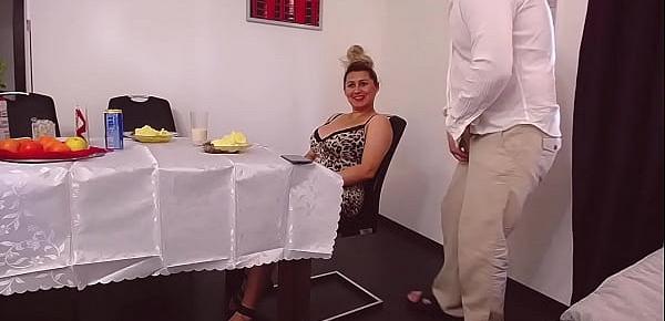 he control my lovense in a public restaurant i sucked his dick